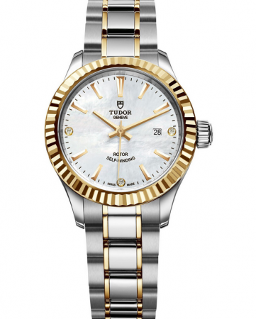 AAA Replica Tudor Style 28mm Unisex Watch 12113